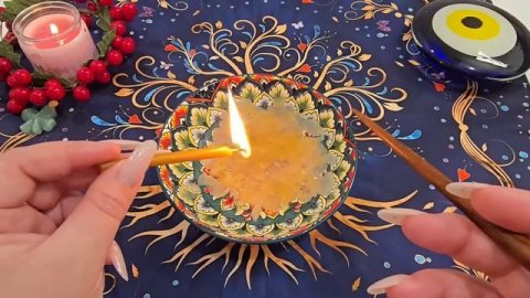 Гадание на свече: свеча знает💯 какое событие перевернет🙃 всю вашу жизнь💯😱