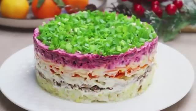 Салат "ЗИМНИЙ КОРОЛЬ" – Простота и Шик на Новогоднем Столе!🎄