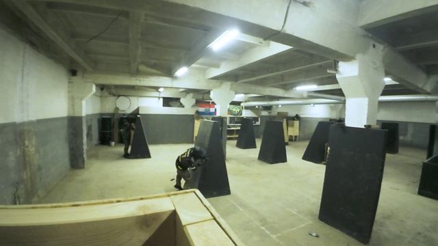 13.12.25. Green vs White 1