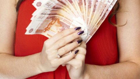 В МВД рассказали о схеме аферистов, предлагающих "пассивный доход"