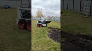 бортоповоротный минипогрузчик в деле