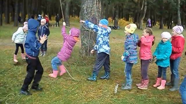 Что делают дети в походе. Сентябрь 2015 год.
