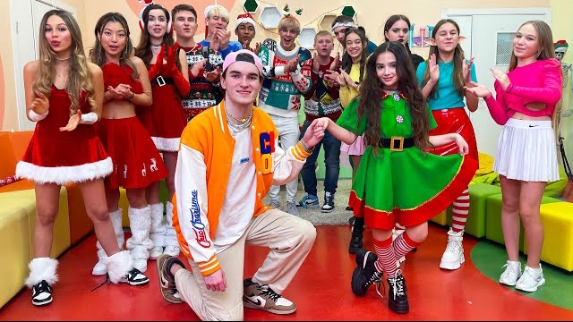 ЛУЧШАЯ ПАРА НА НОВОГОДНЕЙ ВЕЧЕРИНКЕ! КАМИЛЕ НЕ ПОВЕЗЛО? ЛОВУШКА ДЛЯ ЛОЗЕРОВ.