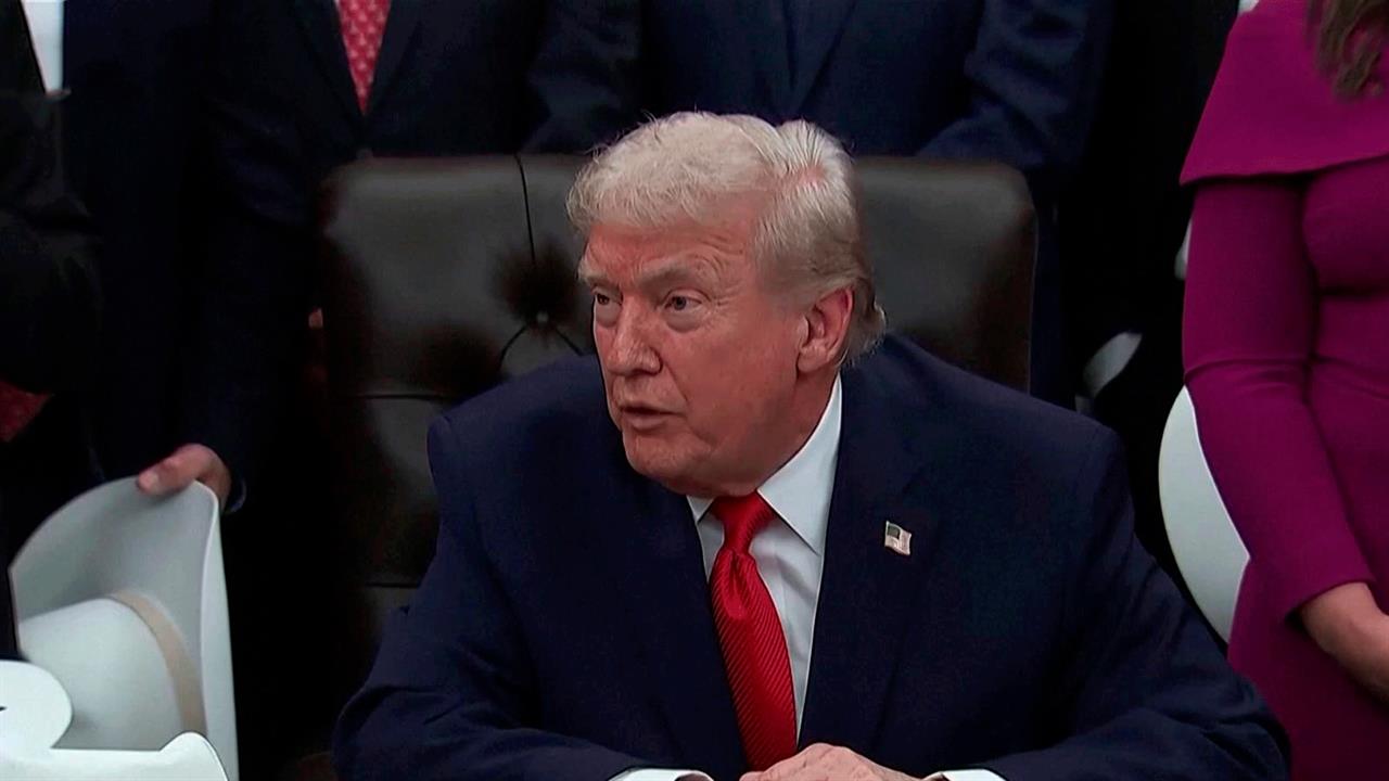 Дональд Трамп допустил удары по наркокартелям в Латинской Америке.