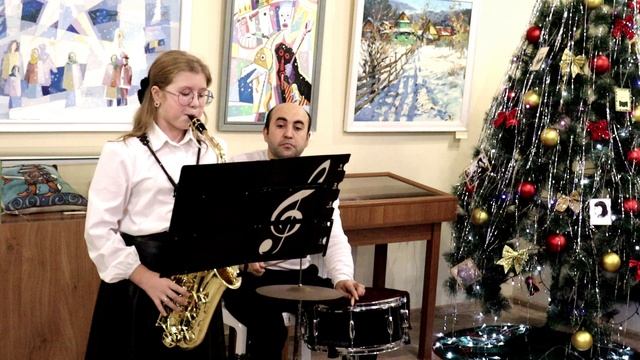 Музыкальная композиция на открытии выставки художников в музее Цветаевых 12.12.2025г.