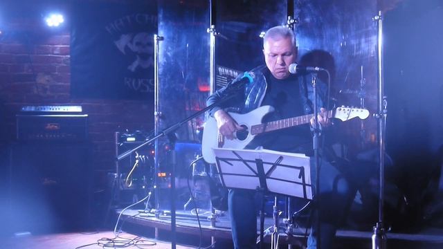 Владимир Артамонов "Собрались за столом поэты"