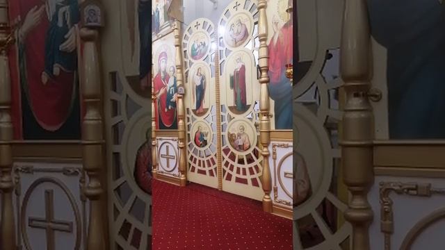 Дорогие братья и сестры! Божественная служба храм Святой Троицы