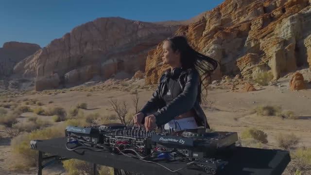 Real Girl  - В Чёрном Списке Remix