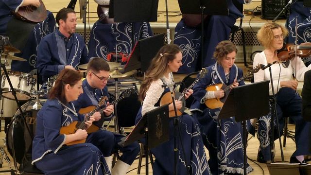 Е. Мартынов. Сл. Р. Рождественского “Эхо первой любви”. смотреть онлайн