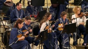 Е. Мартынов. Сл. Р. Рождественского “Эхо первой любви”.