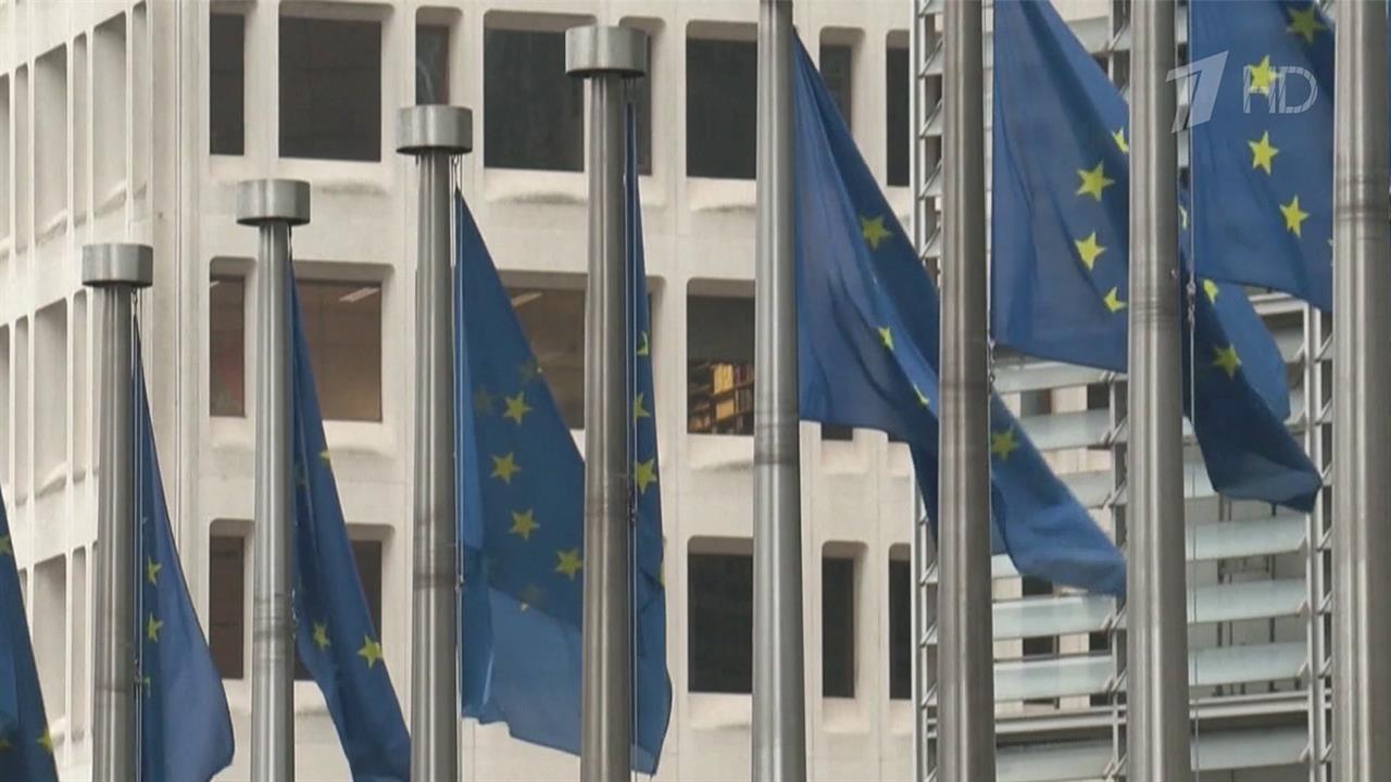 Совет ЕС одобрил бессрочную заморозку российских активов.
