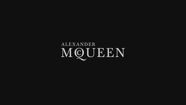 Показ коллекции Alexander McQueen осень-зима 2014