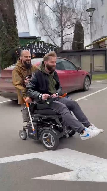 транспорт будущего на Украине смотреть онлайн