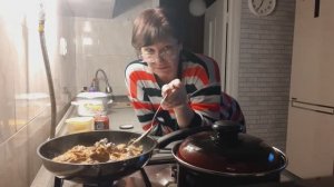 ВЫБОЛТАЛА  ВСЁ😲 А как ещё вы обо мне узнаете?