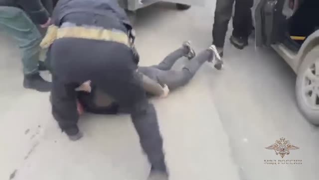 Трое задержаны за кражу 2,5 млн у участника СВО в Челябинской области