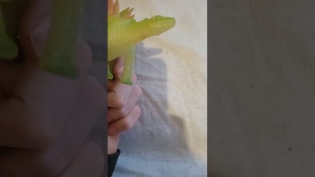 Поздравление от динозаврика Вовы🎄