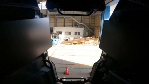 Apple и Google договорились! Runway обставила OpenAI, XR-нашествие, фейл Tesla-бота и другие новости