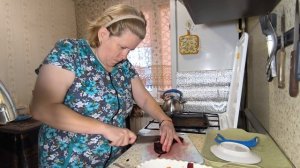 Я не верю что она это ела...А вы смогли бы ⁉️