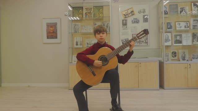 М. Джулиани Вариации на тему фолии