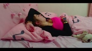 Девушка храпит №103