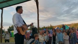 Марат Нигматуллин на фестивале Планета Любви - 2025 с песней Верь