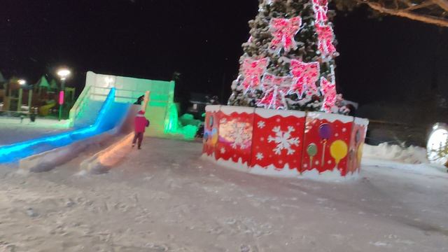 Сквер Центральный, Пурпе. Декабрь 2025