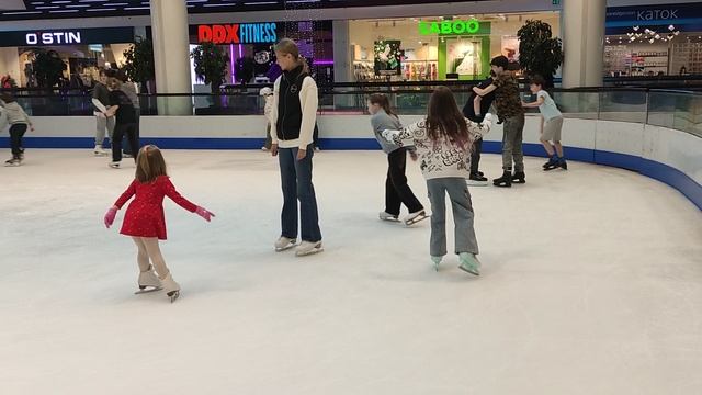 Ксюша на котке - 29.11.2025