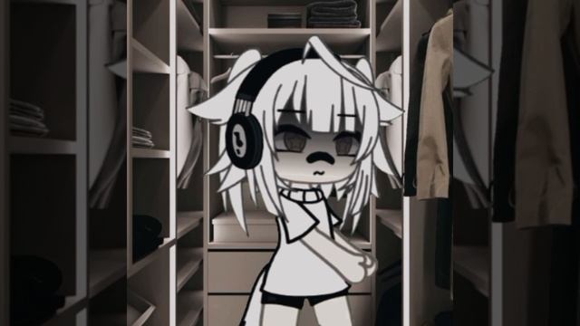 ПОМЕНЯЛА ОС