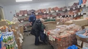 АЖИОТАЖ в _Светофоре_ Люди раскупают продукты Дешевле!