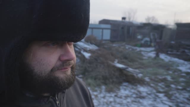 Разруха на участке но не в головах ПОДВАЛ ИЛЬИЧА утро в Сибири в далеке от городов Кормлю животных