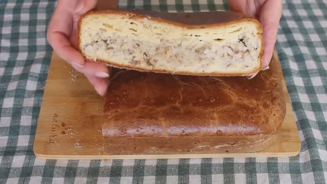 Пирог на скорую руку! Заливной рыбный пирог! Рецепт теста на сметане.