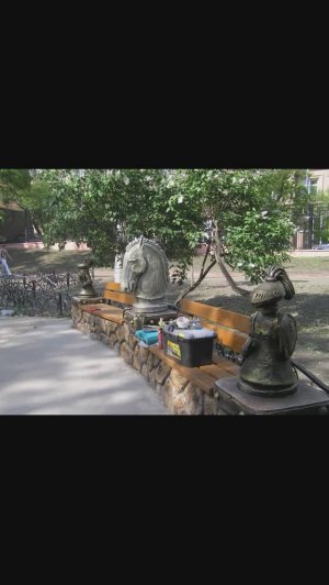 скульптуры  в парке Москвы  20  лет  спустя  что  стало с  арт бетоном.