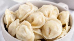 Вы тоже пельменей к Новому году налепили?