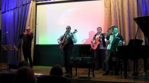 Бард-вагон. Мадагаскар