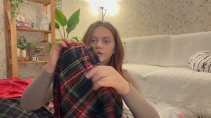 распаковка мешков СЕКОНД-ХЕНД оптом, ставлю елку на РАБОТЕ,покупаю первые подарки 🎄📦