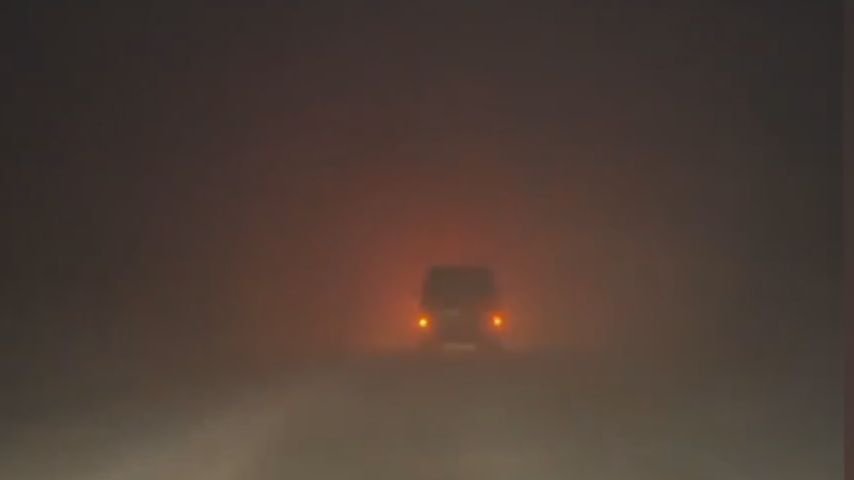 Из-за сильных снегопадов закрыто движение на пяти федеральных трассах