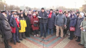 Жители Братеево выступили против незаконного сноса гаражей, платных парковок и небоскребов