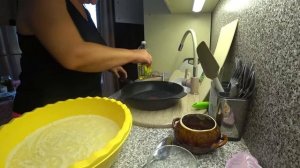 ЖИВЕМ В АНАПЕ. ГОТОВЛЮСЬ ВСТРЕЧАТЬ ЖЕНЮ ОРЛОВУ. МАРИНУЮ ШАШЛЫКИ.