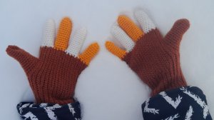 Перчатки крючком - это просто.