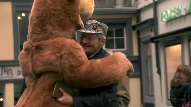 Обними меня