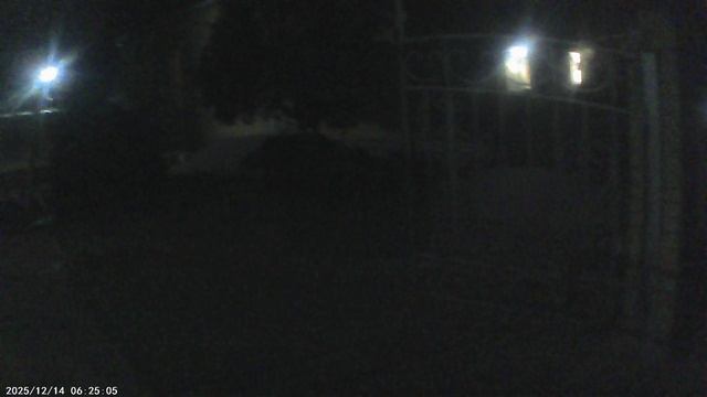 Наш Никольский храм в 6.30 утра (14 декабря)