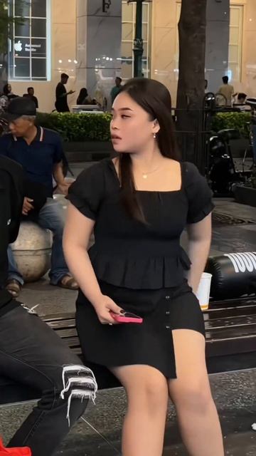 Исчезновение тапка. Уличный #пранк @SurpriseView