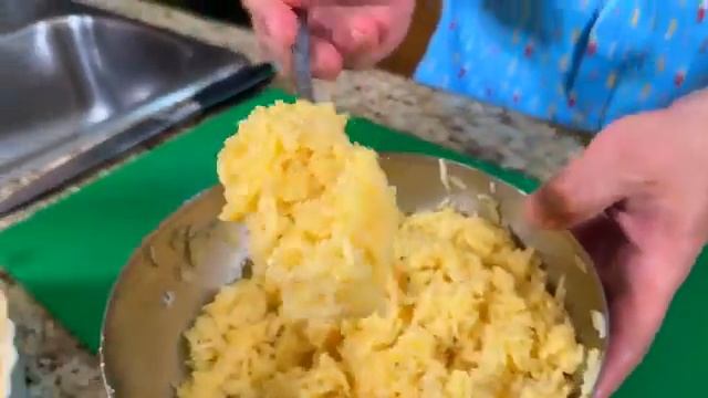 Пирог с Сочной Начинкой из продуктов, которые всегда есть дома. Очень Вкусный Рецепт Пирога без муки