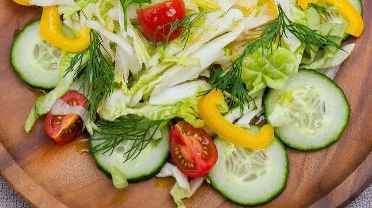 Супер средство для оконных откосов! Готовлю салат.Курочки.