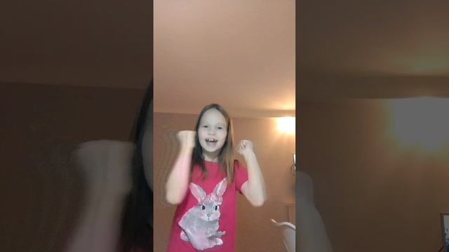 показываю лицо