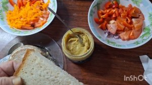 Готовлю ткань на обратную сторону покрывала. У нас сегодня холодный обед.