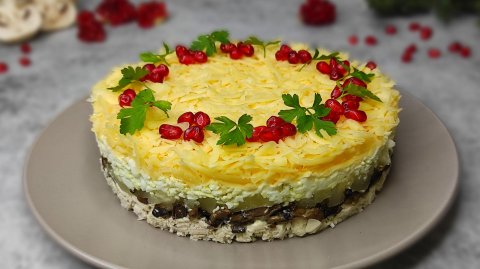 САЛАТ _Зимняя сказка_, просто тает во рту! Салат на ПРАЗДНИЧНЫЙ СТОЛ!