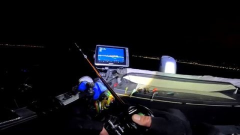 СУДАКИ МОНСТРЫ ОДИН ЗА ОДНИМ ! Осенняя рыбалка на волге