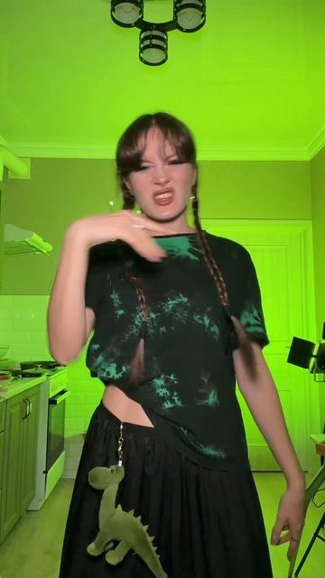 Записаться на сходку в ТГК: АЛЁНЫЧ 🧸💗 смотреть онлайн