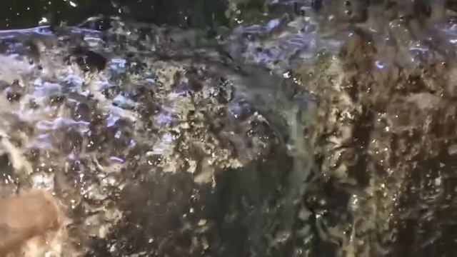 Ст. Искра. Чистка колодца. 70 лет колодцу, клад... не нашли. podkapaev.ru